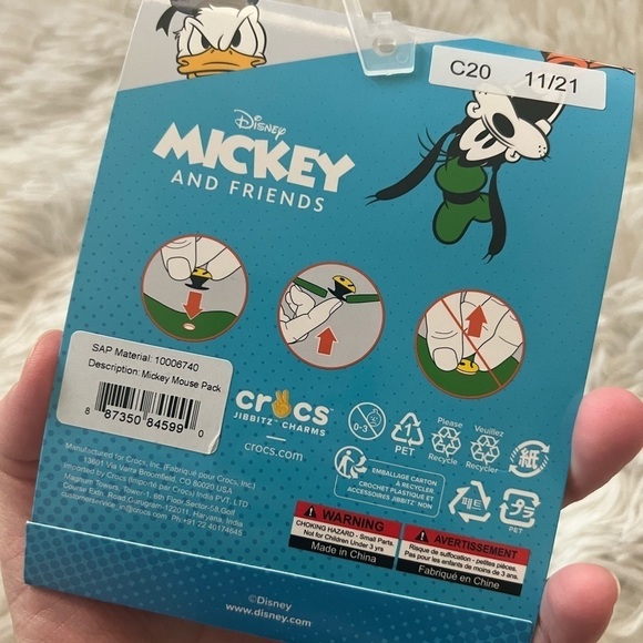 Crocs Disney Charms - NEW - Picture 2 of 4